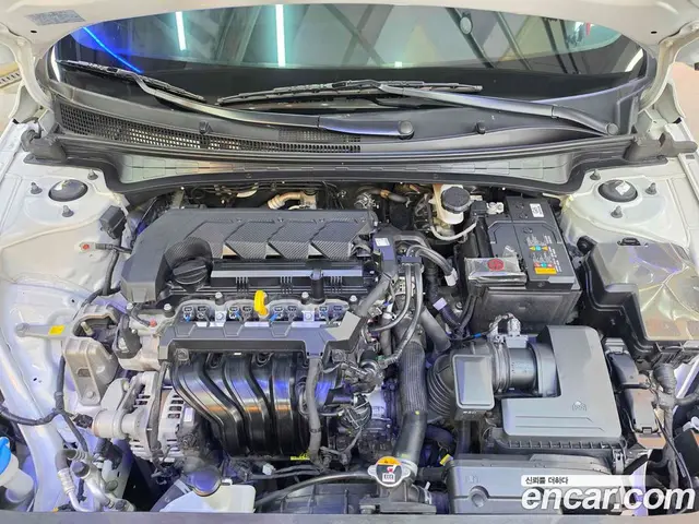 Hyundai Avante 2022 1.6 автомат (гидро), миниатюра 8 Hyundai Avante 2022 1.6 автомат (гидро), миниатюра 8