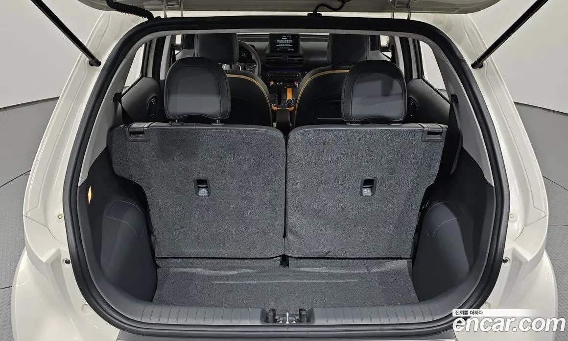Hyundai Casper 2023 1.0 автомат (гидро), фото 16