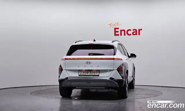 Hyundai Kona 2024 1.6 автомат (гидро), миниатюра 4 Hyundai Kona 2024 1.6 автомат (гидро), миниатюра 4