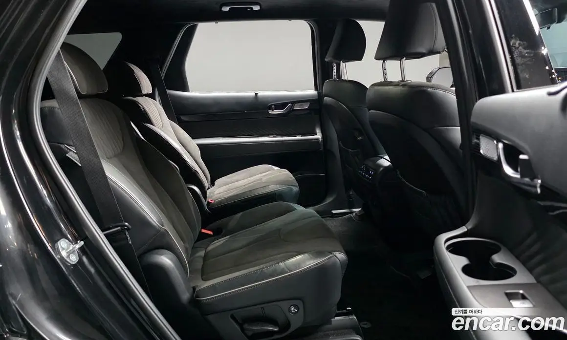 Hyundai Palisade 2023 3.8 автомат (гидро), фото 11