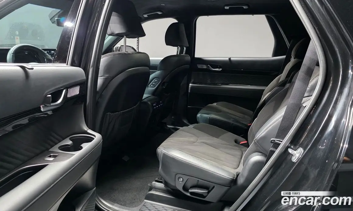 Hyundai Palisade 2023 3.8 автомат (гидро), фото 12