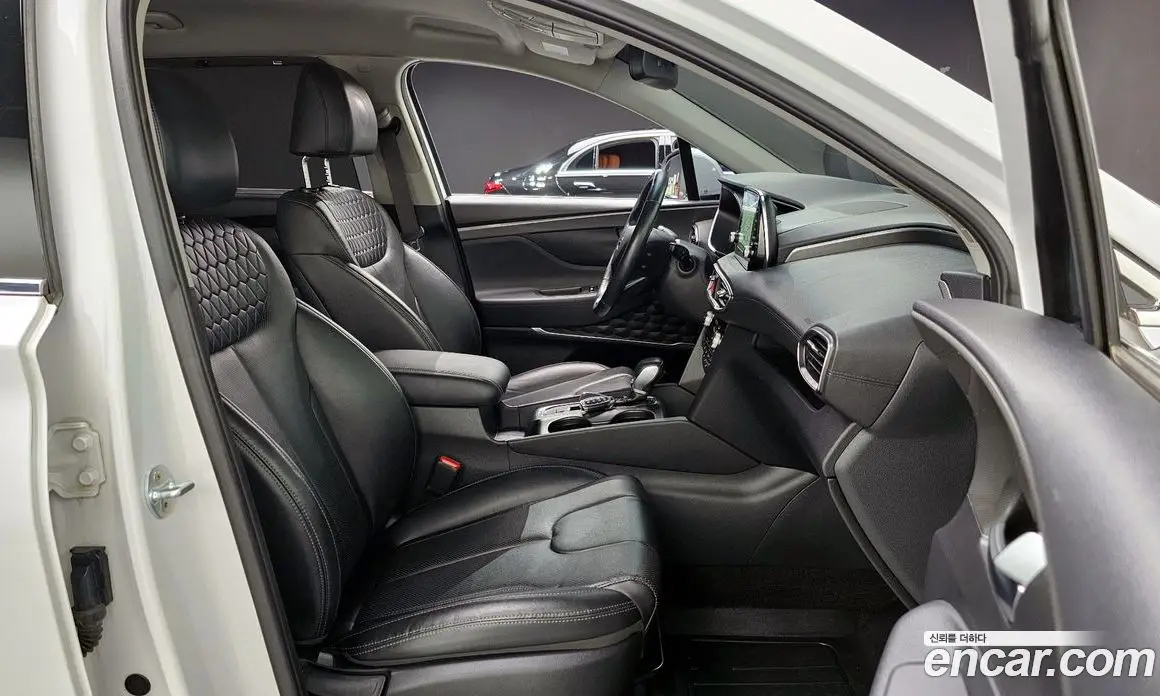 Hyundai Santa Fe 2018 2.0 автомат (гидро), фото 12