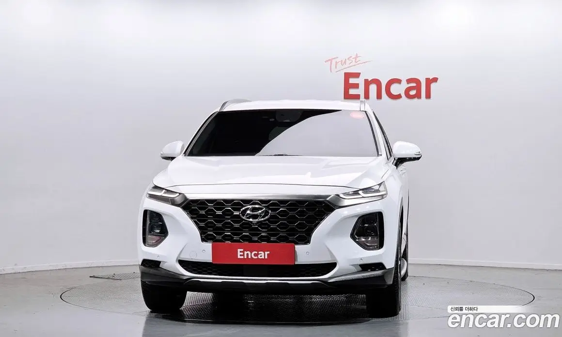 Hyundai Santa Fe 2018 2.0 автомат (гидро), фото 3