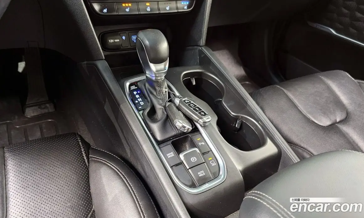 Hyundai Santa Fe 2018 2.0 автомат (гидро), фото 9