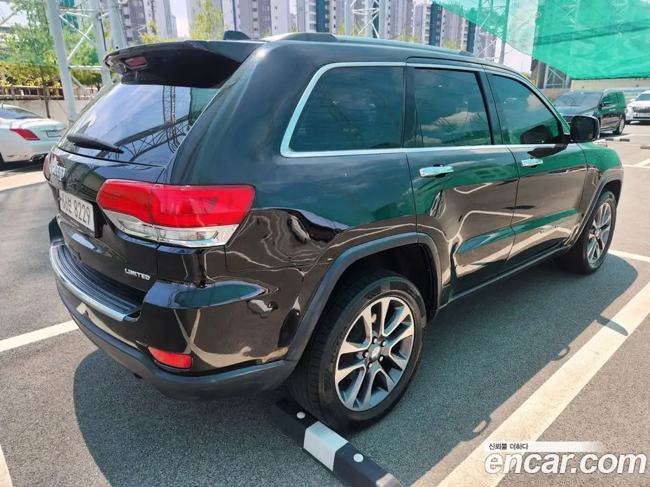 Jeep Cherokee 2018 3.6 автомат (гидро), фото 4