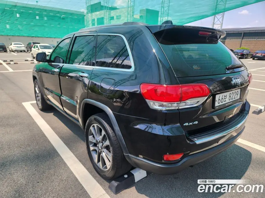 Jeep Cherokee 2018 3.6 автомат (гидро), фото 5