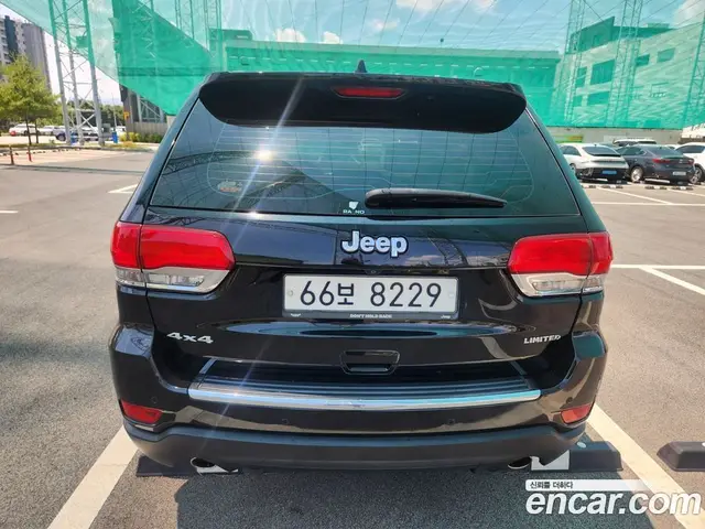 Jeep Cherokee 2018 3.6 автомат (гидро), миниатюра 6