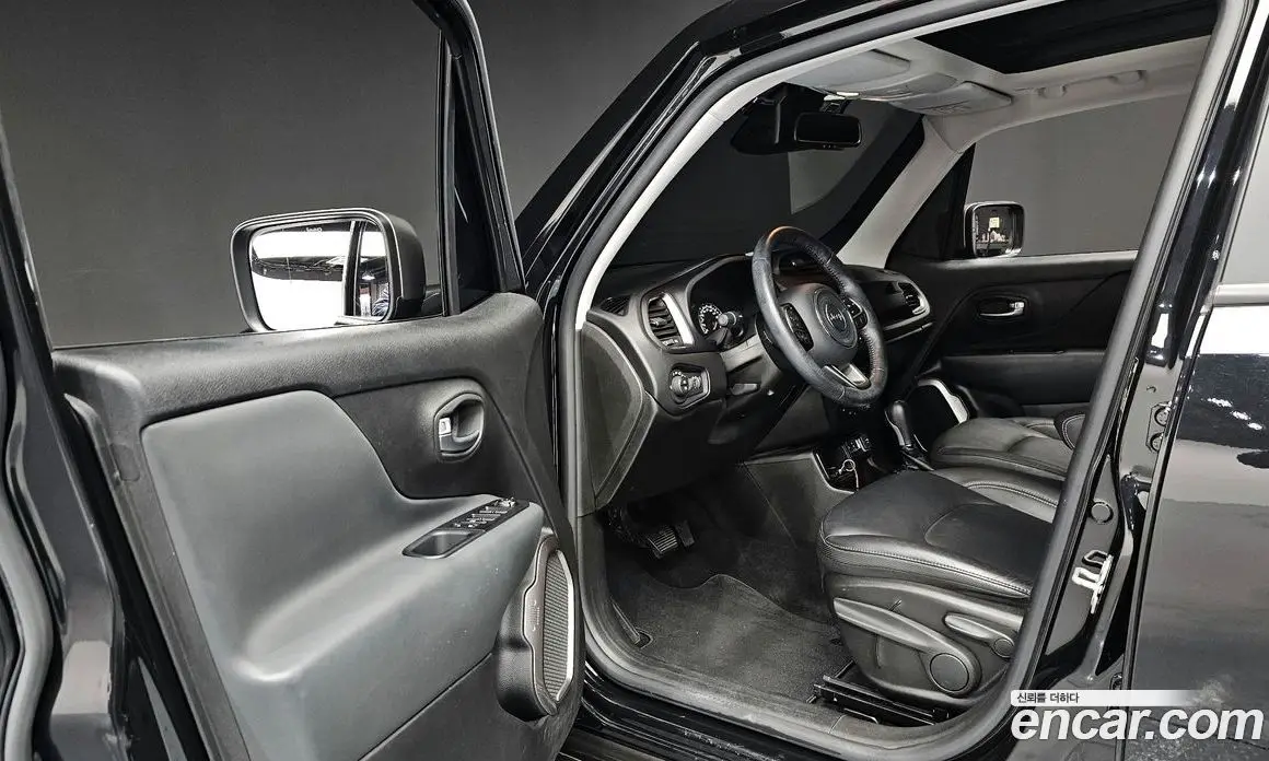 Jeep Renegade 2021 2.4 автомат (гидро), фото 11 Jeep Renegade 2021 2.4 автомат (гидро), фото 11