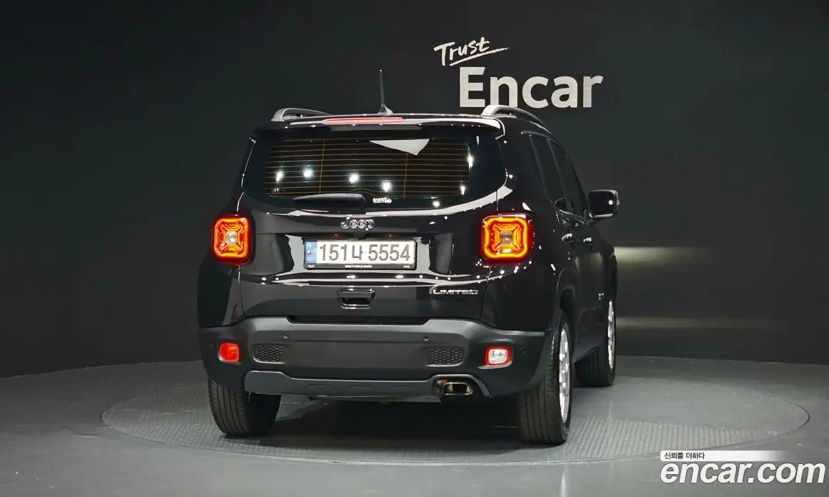 Jeep Renegade 2021 2.4 автомат (гидро), фото 4 Jeep Renegade 2021 2.4 автомат (гидро), фото 4