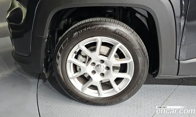 Jeep Renegade 2021 2.4 автомат (гидро), миниатюра 5 Jeep Renegade 2021 2.4 автомат (гидро), миниатюра 5