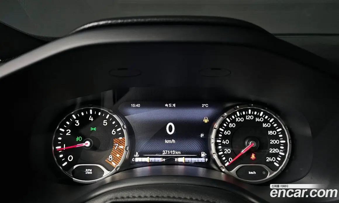 Jeep Renegade 2021 2.4 автомат (гидро), фото 8 Jeep Renegade 2021 2.4 автомат (гидро), фото 8
