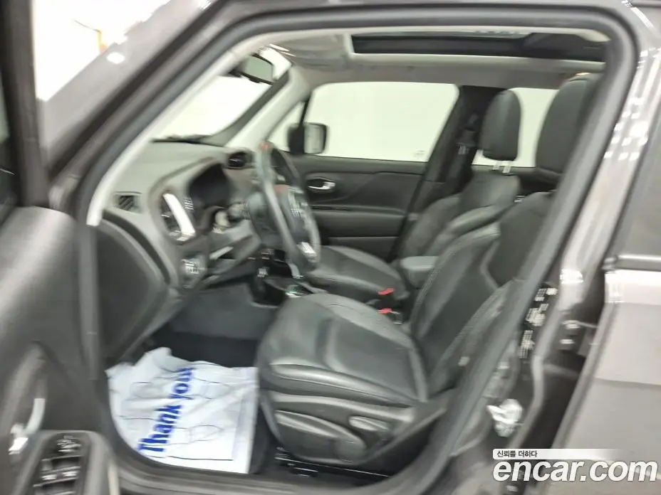Jeep Renegade 2021 2.4 автомат (гидро), фото 11 Jeep Renegade 2021 2.4 автомат (гидро), фото 11