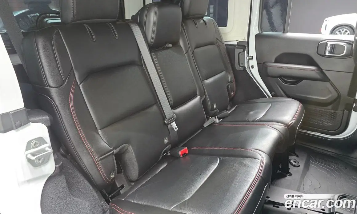 Jeep Wrangler 2019 2.0 автомат (гидро), фото 12