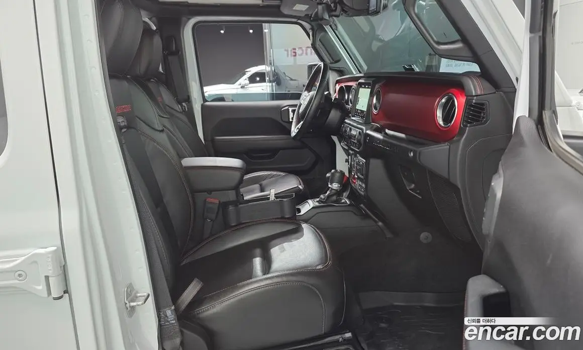 Jeep Wrangler 2019 2.0 автомат (гидро), фото 10