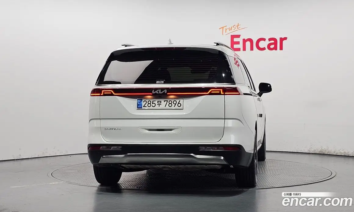Kia Carnival 2022 3.5 автомат (гидро), фото 4
