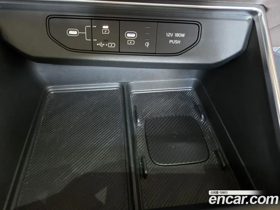 Kia Carnival 2024 1.6 автомат (гидро), фото 14