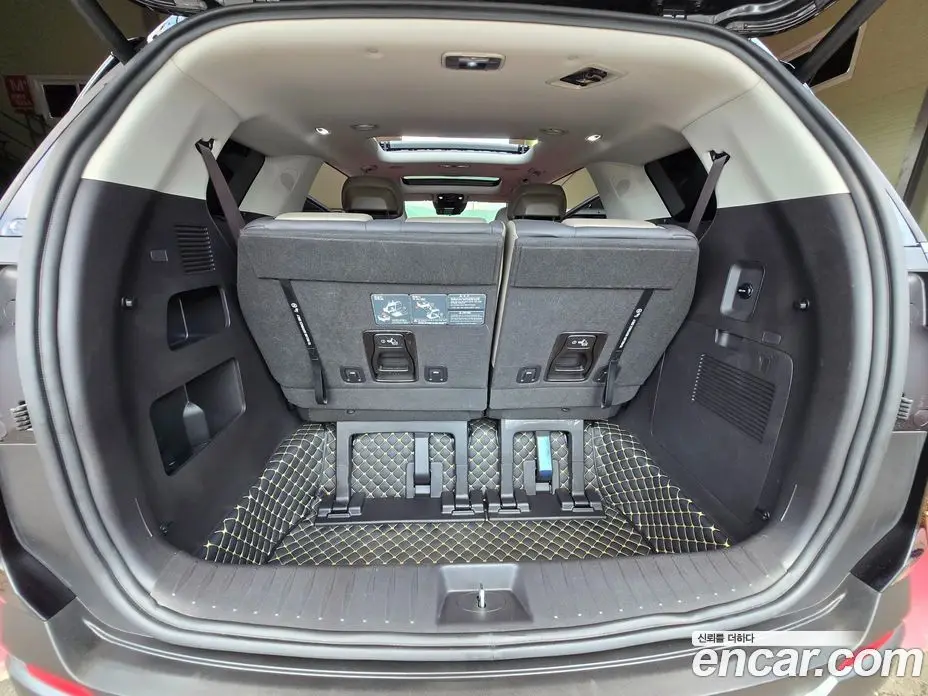 Kia Carnival 2024 1.6 автомат (гидро), фото 19