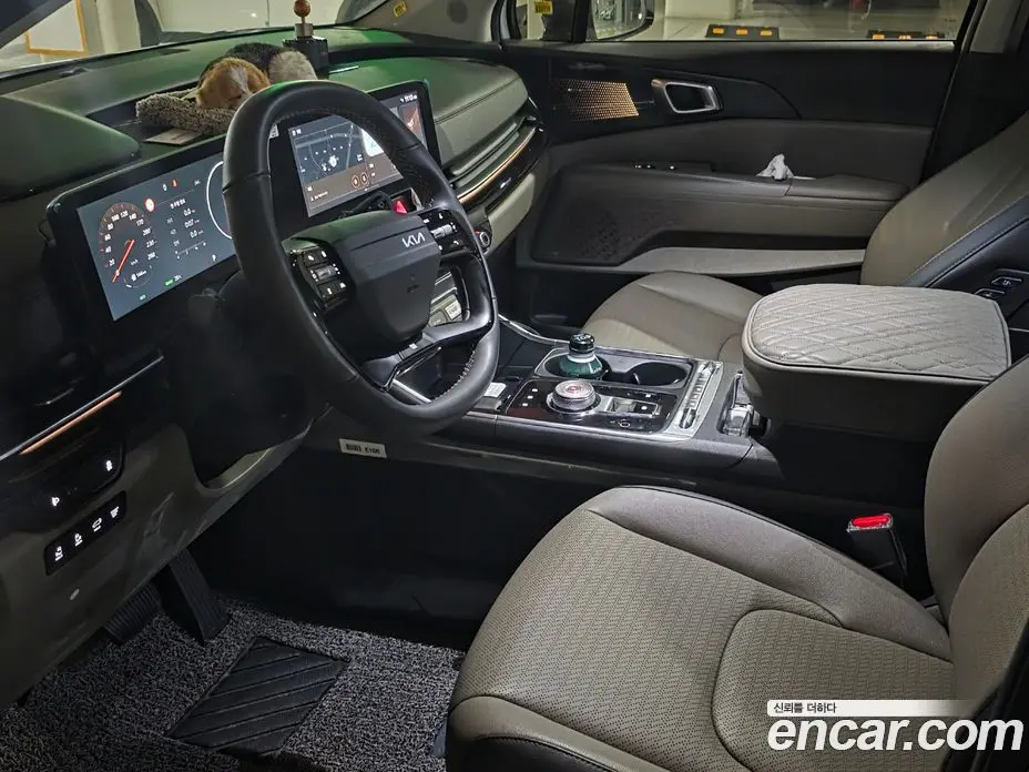 Kia Carnival 2026 1.6 автомат (гидро), фото 8 Kia Carnival 2026 1.6 автомат (гидро), фото 8