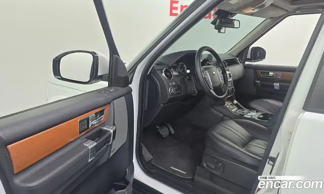 Land Rover Discovery 2014 3.0 автомат (гидро), миниатюра 10 Land Rover Discovery 2014 3.0 автомат (гидро), миниатюра 10