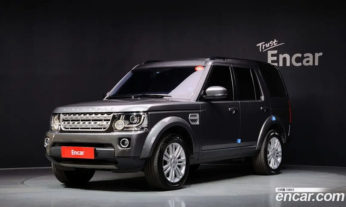 Land Rover Discovery 2016 3.0 автомат (гидро), фото 1 Land Rover Discovery 2016 3.0 автомат (гидро), фото 1
