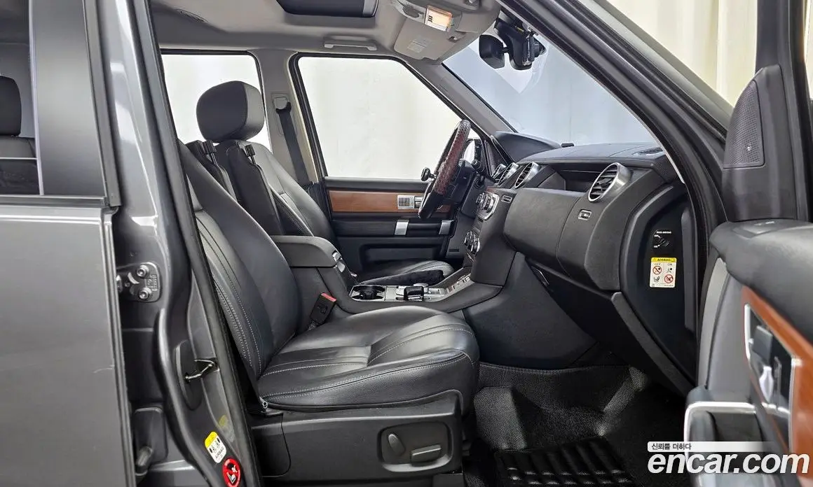 Land Rover Discovery 2016 3.0 автомат (гидро), фото 11 Land Rover Discovery 2016 3.0 автомат (гидро), фото 11