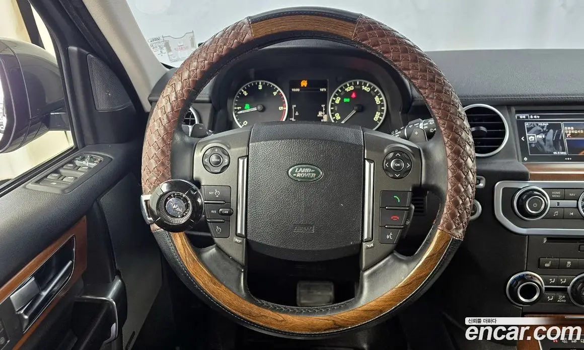 Land Rover Discovery 2016 3.0 автомат (гидро), фото 13 Land Rover Discovery 2016 3.0 автомат (гидро), фото 13