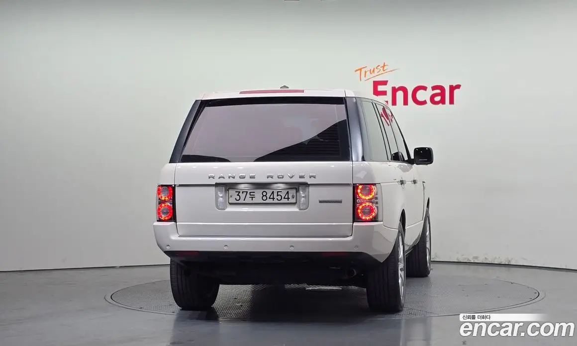 Land Rover Range Rover 2009 5.0 автомат (гидро), фото 4 Land Rover Range Rover 2009 5.0 автомат (гидро), фото 4