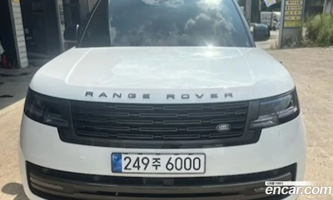 Land Rover Range Rover 2024 4.4 автомат (гидро), фото 1 Land Rover Range Rover 2024 4.4 автомат (гидро), фото 1