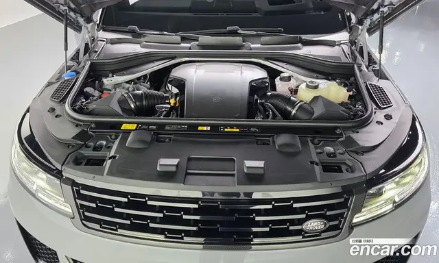 Land Rover Range Rover Sport 2025 4.4 автомат (гидро), миниатюра 6