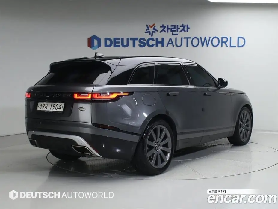 Land Rover Range Rover Velar 2017 3.0 автомат (гидро), фото 2 Land Rover Range Rover Velar 2017 3.0 автомат (гидро), фото 2