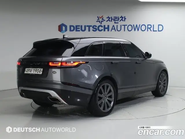 Land Rover Range Rover Velar 2017 3.0 автомат (гидро), миниатюра 2 Land Rover Range Rover Velar 2017 3.0 автомат (гидро), миниатюра 2