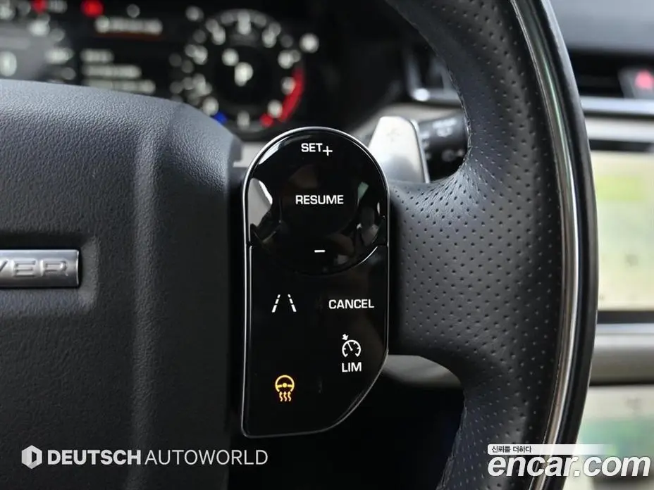 Land Rover Range Rover Velar 2017 3.0 автомат (гидро), фото 17 Land Rover Range Rover Velar 2017 3.0 автомат (гидро), фото 17