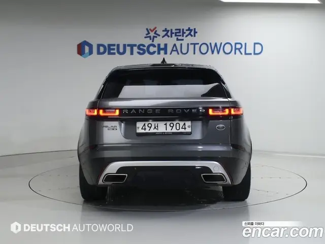 Land Rover Range Rover Velar 2017 3.0 автомат (гидро), миниатюра 4 Land Rover Range Rover Velar 2017 3.0 автомат (гидро), миниатюра 4