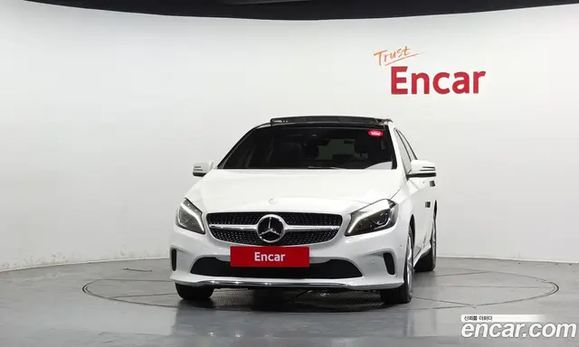 Mercedes-Benz A-Class 2016 1.6 автомат (гидро), миниатюра 3 Mercedes-Benz A-Class 2016 1.6 автомат (гидро), миниатюра 3