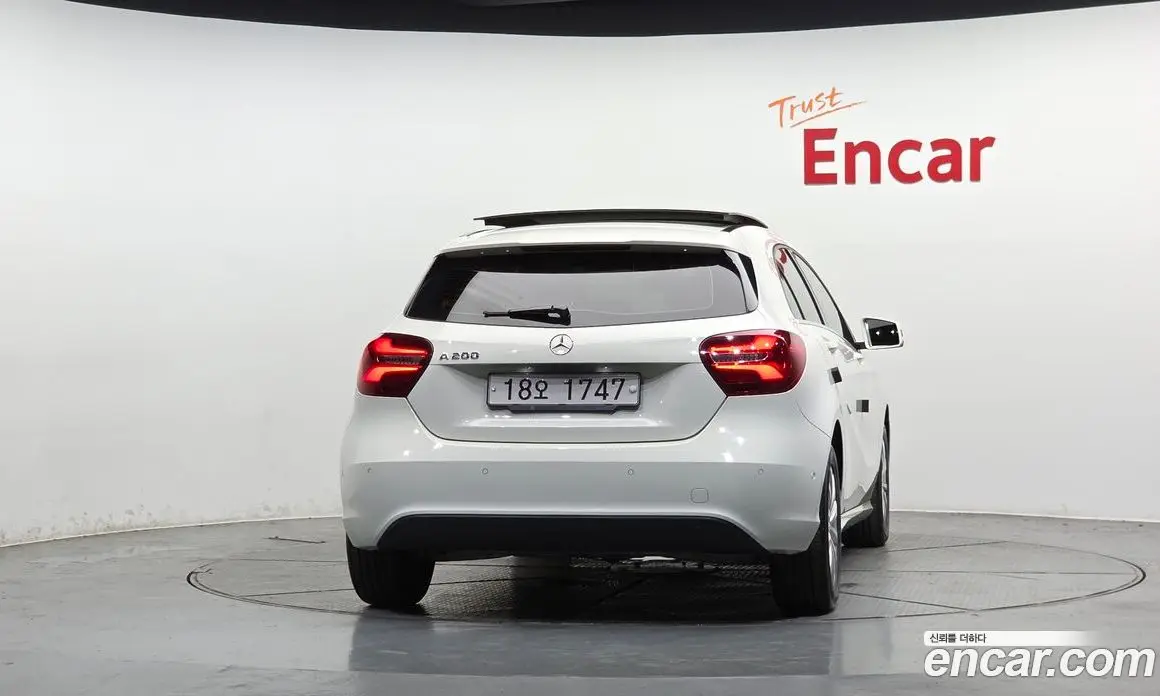 Mercedes-Benz A-Class 2016 1.6 автомат (гидро), фото 4 Mercedes-Benz A-Class 2016 1.6 автомат (гидро), фото 4