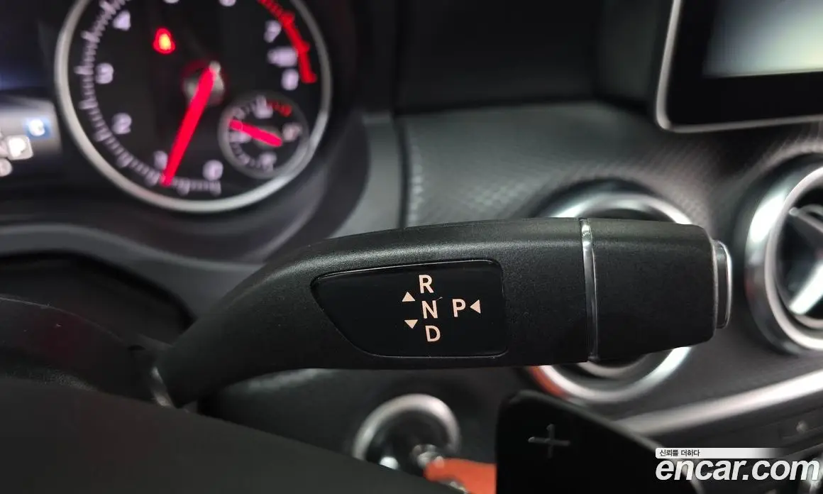 Mercedes-Benz A-Class 2016 1.6 автомат (гидро), фото 9 Mercedes-Benz A-Class 2016 1.6 автомат (гидро), фото 9