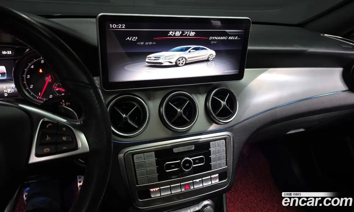 Mercedes-Benz CLA-Class 2018 2.0 автомат (гидро), фото 14 Mercedes-Benz CLA-Class 2018 2.0 автомат (гидро), фото 14