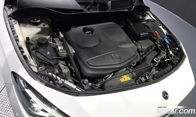 Mercedes-Benz CLA-Class 2018 2.0 автомат (гидро), миниатюра 6 Mercedes-Benz CLA-Class 2018 2.0 автомат (гидро), миниатюра 6
