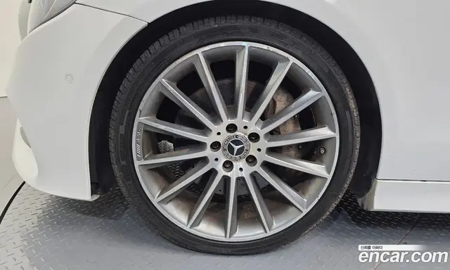 Mercedes-Benz E-Class 2018 3.0 автомат (гидро), миниатюра 5
