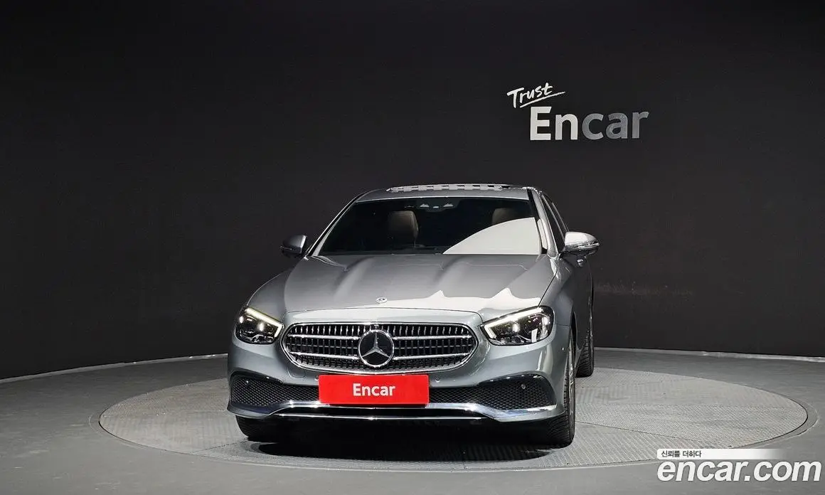 Mercedes-Benz E-Class 2022 2.0 автомат (гидро), фото 3