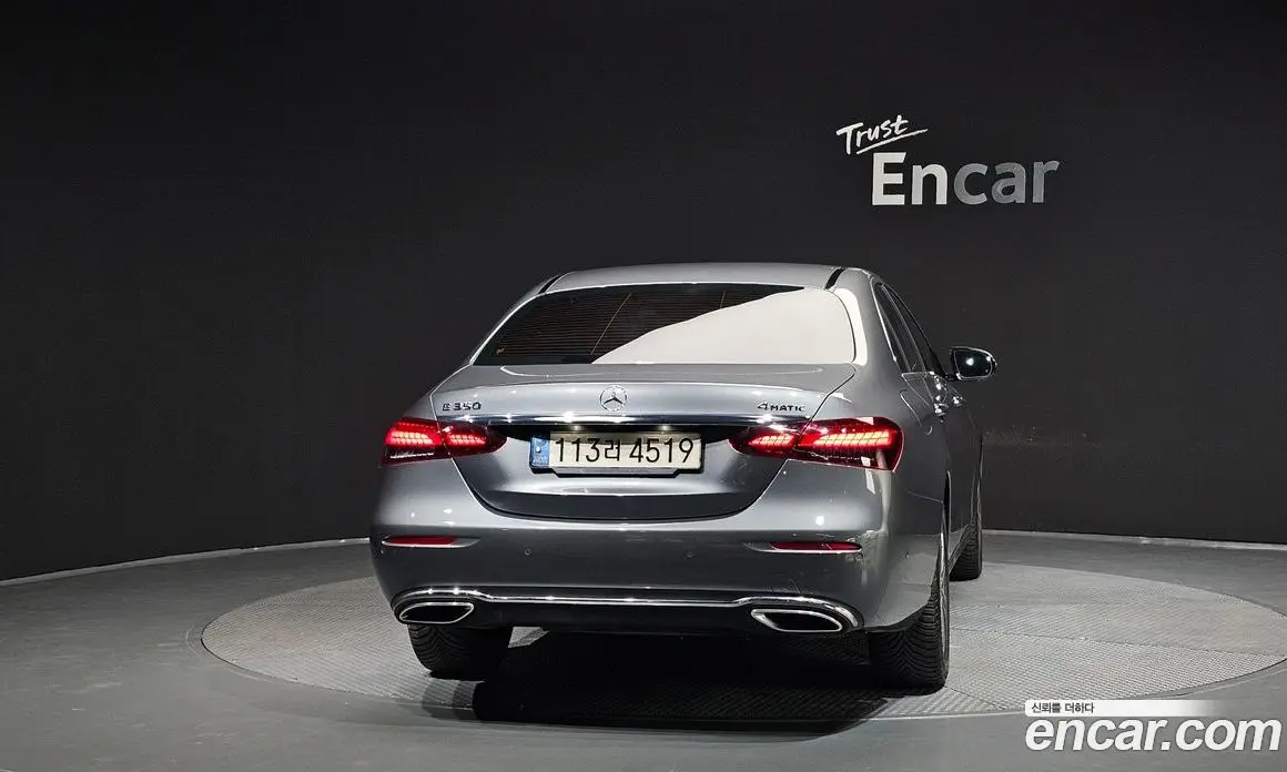 Mercedes-Benz E-Class 2022 2.0 автомат (гидро), фото 4