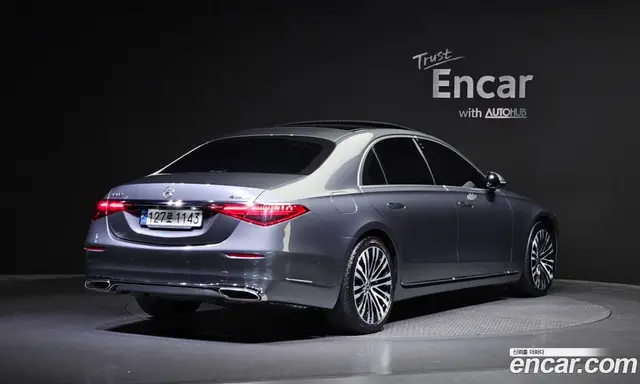 Mercedes-Benz S-Class 2021 4.0 автомат (гидро), миниатюра 2