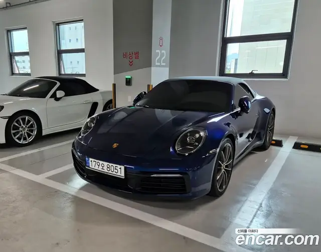 Porsche 911 2024 3.0 автомат (гидро), миниатюра 3 Porsche 911 2024 3.0 автомат (гидро), миниатюра 3
