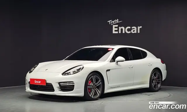 Porsche Panamera, 2014, 67 778 км