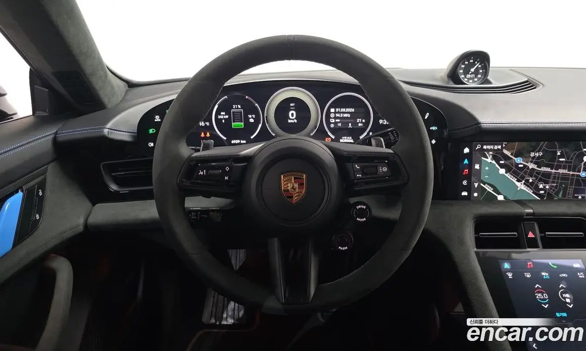 Porsche Taycan 2025 0.1 автомат (гидро), фото 13
