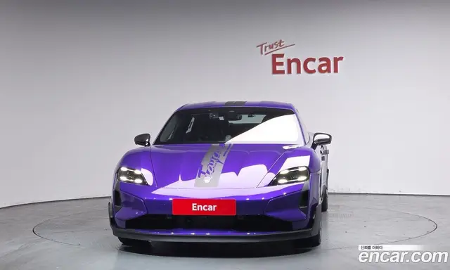 Porsche Taycan 2025 0.1 автомат (гидро), миниатюра 3