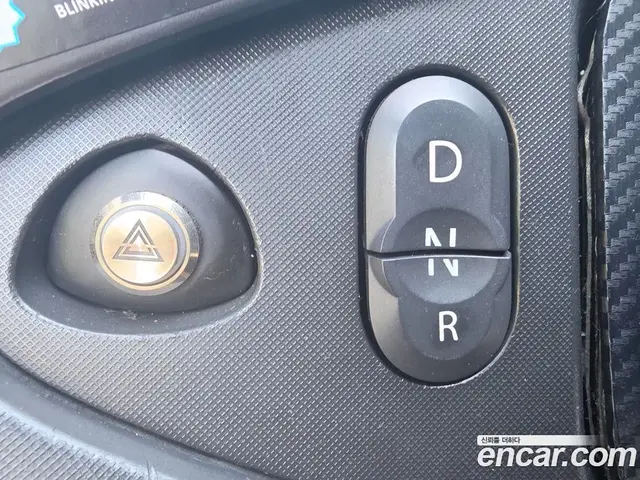 Renault (Samsung) Twizy 2017 0.1 автомат (гидро), миниатюра 12