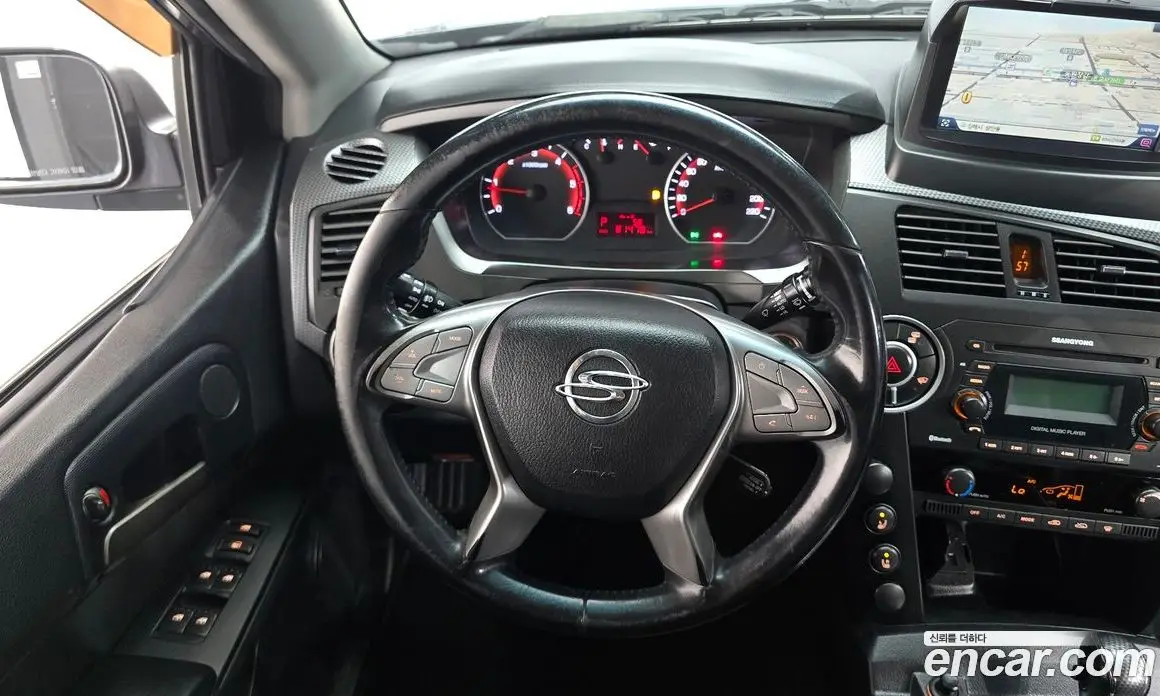 SsangYong Korando 2015 2.0 автомат (гидро), фото 12 SsangYong Korando 2015 2.0 автомат (гидро), фото 12