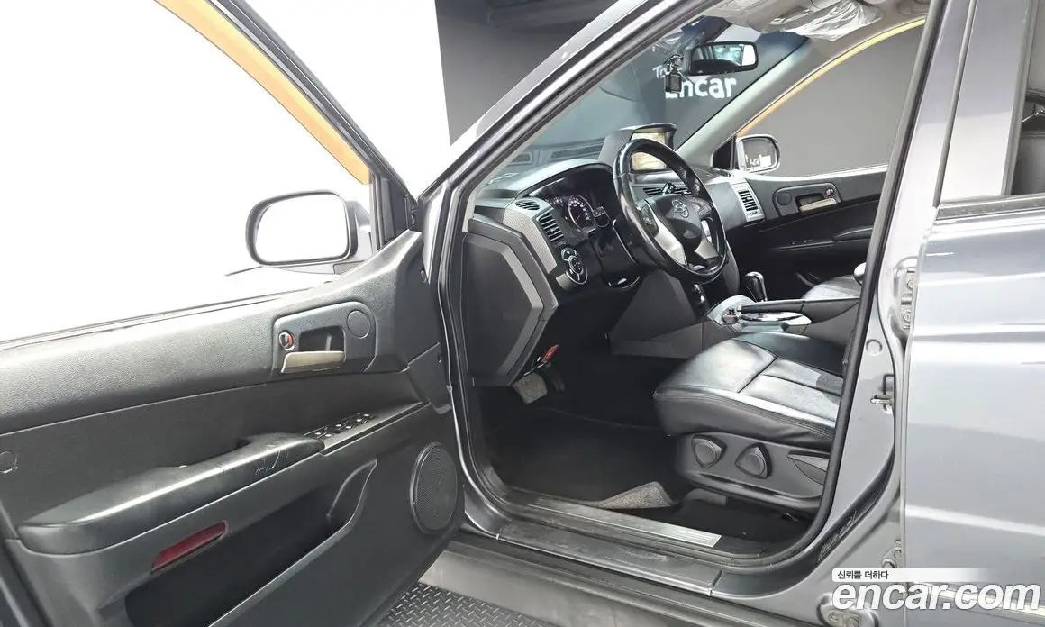 SsangYong Korando 2015 2.0 автомат (гидро), фото 10 SsangYong Korando 2015 2.0 автомат (гидро), фото 10
