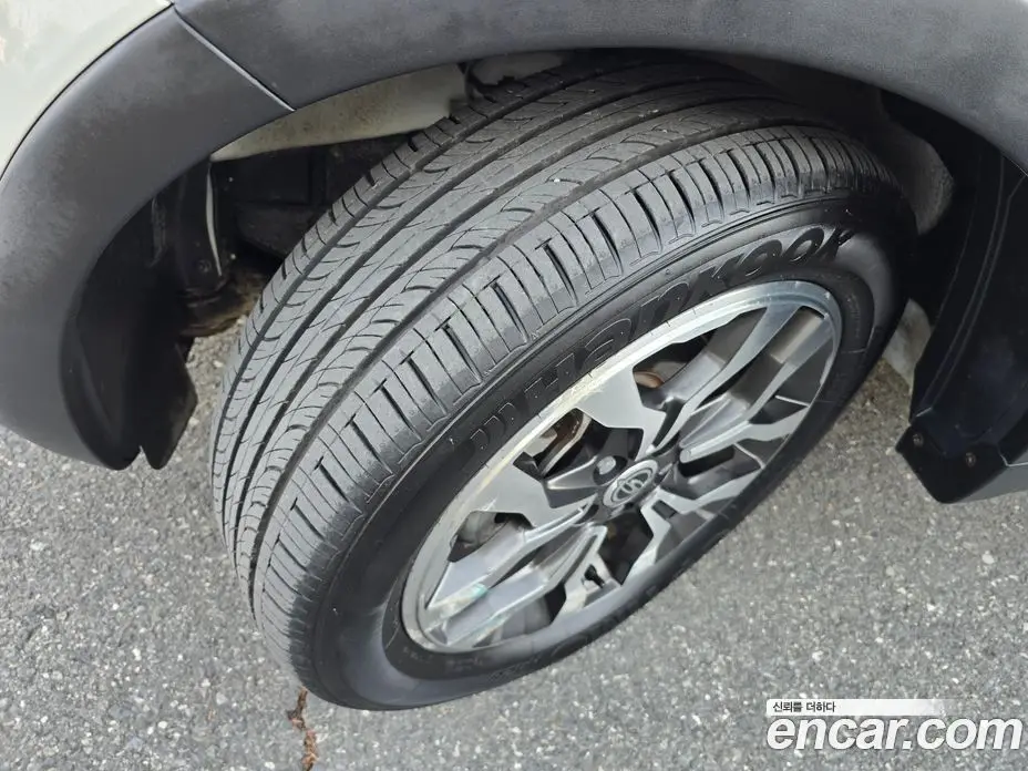 SsangYong Korando 2016 2.2 автомат (гидро), фото 18 SsangYong Korando 2016 2.2 автомат (гидро), фото 18